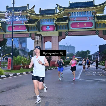 Runner Photo 7698585