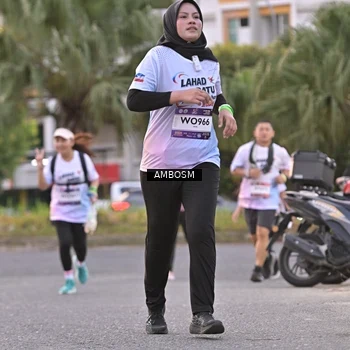 Runner Photo 7698604