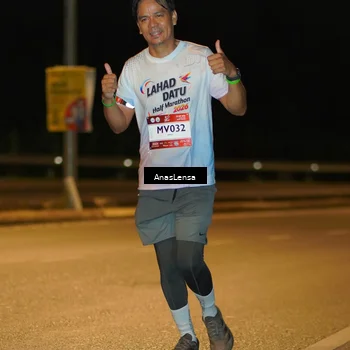 Runner Photo 7698609
