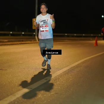 Runner Photo 7698616