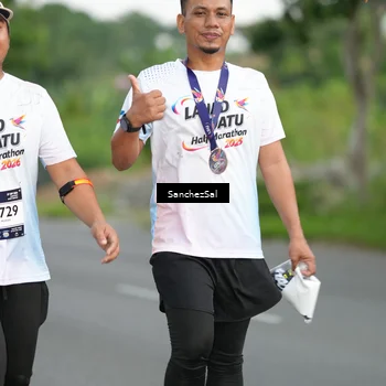 Runner Photo 7698617