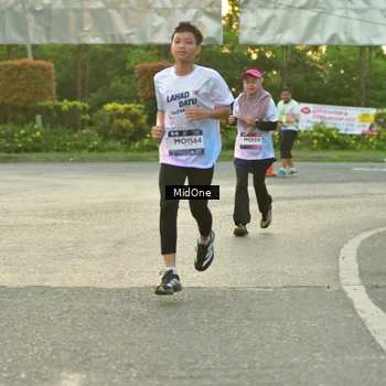 Runner Photo 7698619