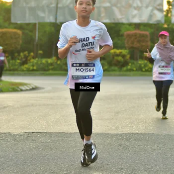 Runner Photo 7698623