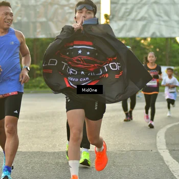 Runner Photo 7698635