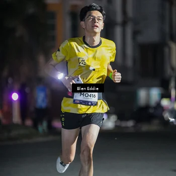 Runner Photo 7698637