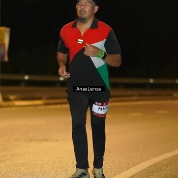 Runner Photo 7698660