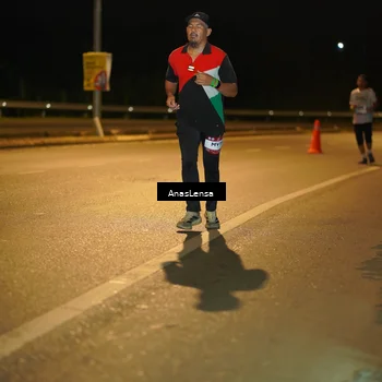 Runner Photo 7698662