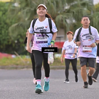 Runner Photo 7698665