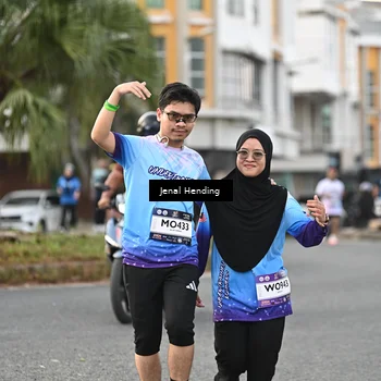 Runner Photo 7698669
