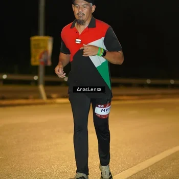 Runner Photo 7698671