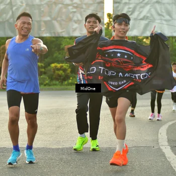 Runner Photo 7698677