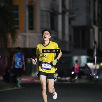 Runner Photo 7698678