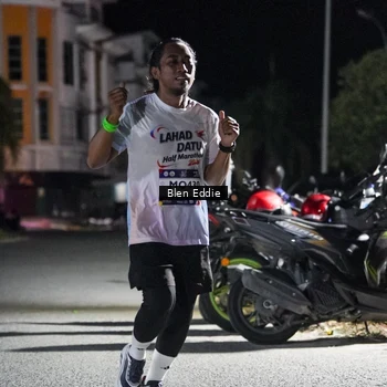 Runner Photo 7698682