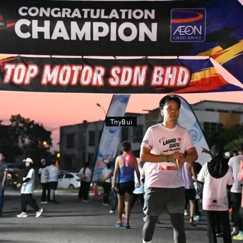 Runner Photo 7698697