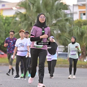 Runner Photo 7698702