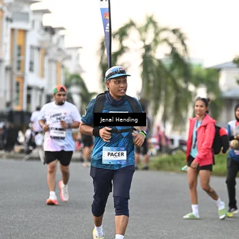Runner Photo 7698707