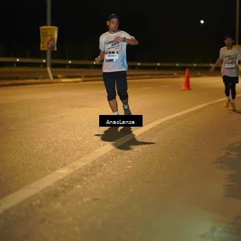 Runner Photo 7698715
