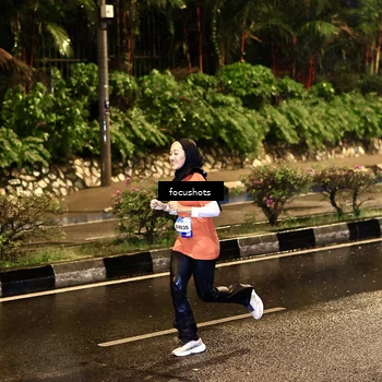 Runner Photo 7698736