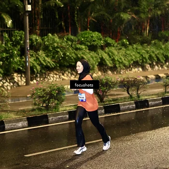 Runner Photo 7698743