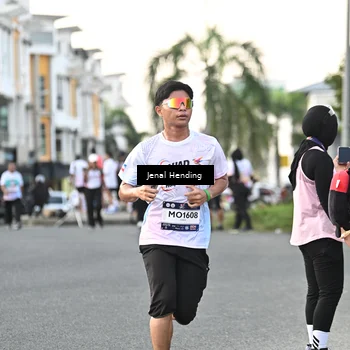 Runner Photo 7698781