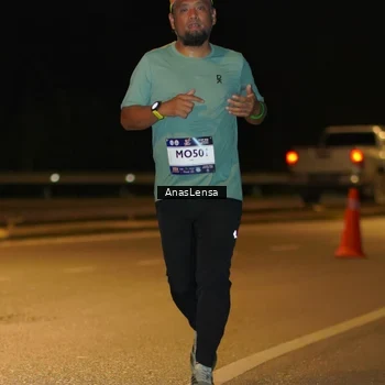 Runner Photo 7698787