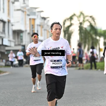 Runner Photo 7698788