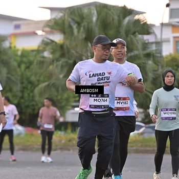 Runner Photo 7698799