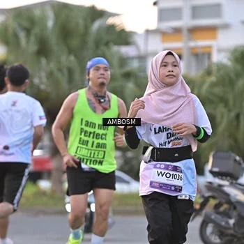 Runner Photo 7698832