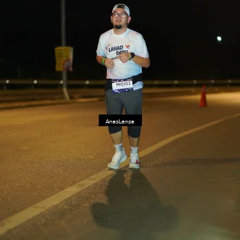 Runner Photo 7698839