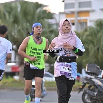 Runner Photo 7698840