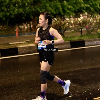 Runner Photo 7698852
