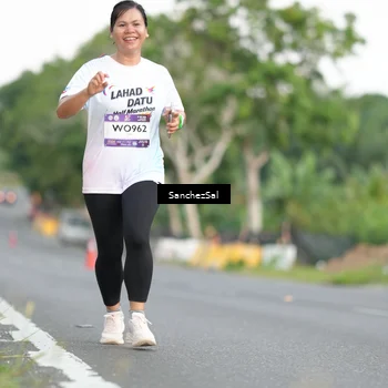 Runner Photo 7698873