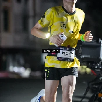 Runner Photo 7698874
