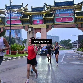 Runner Photo 7698891