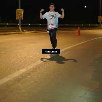 Runner Photo 7698921