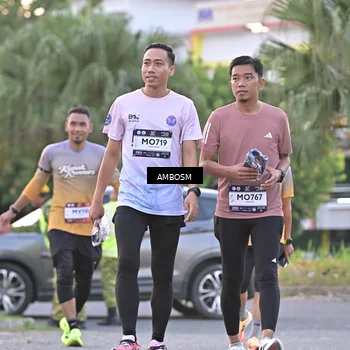 Runner Photo 7698922