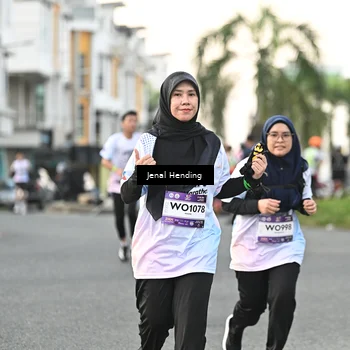 Runner Photo 7698932