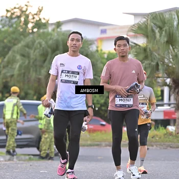 Runner Photo 7698933