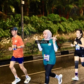 Runner Photo 7698941