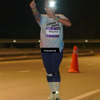 Runner Photo 7698960