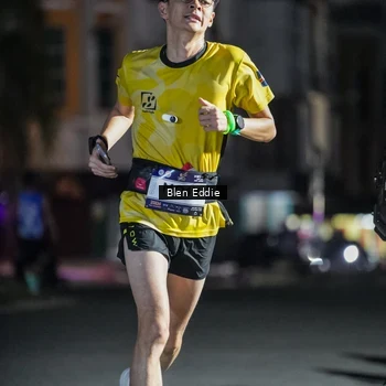 Runner Photo 7698974