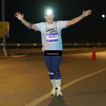 Runner Photo 7698997