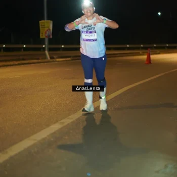 Runner Photo 7699000
