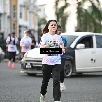 Runner Photo 7699021