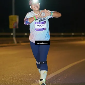 Runner Photo 7699031
