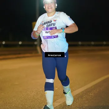 Runner Photo 7699032