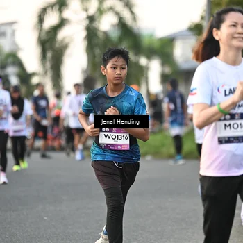 Runner Photo 7699037