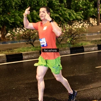 Runner Photo 7699041