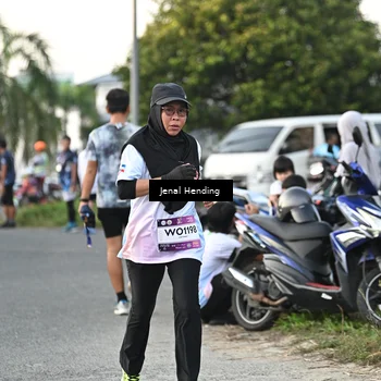 Runner Photo 7699055