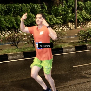 Runner Photo 7699060